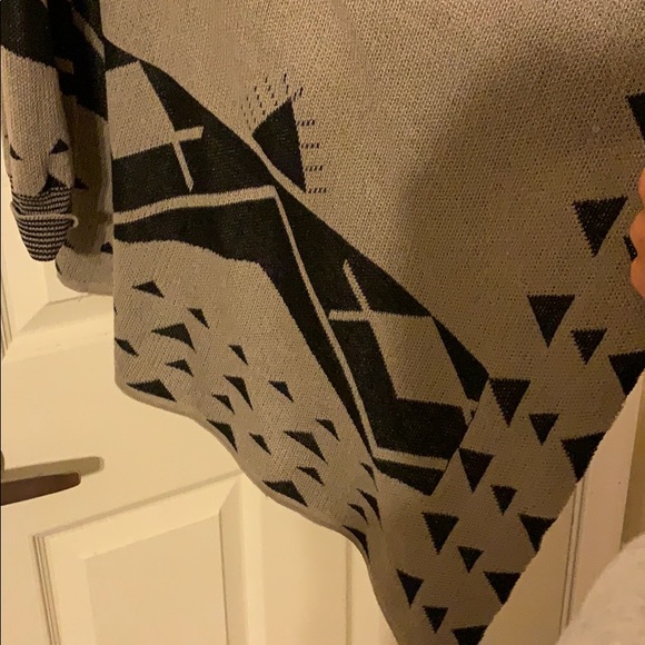 Cardigan - Picture 4 of 4